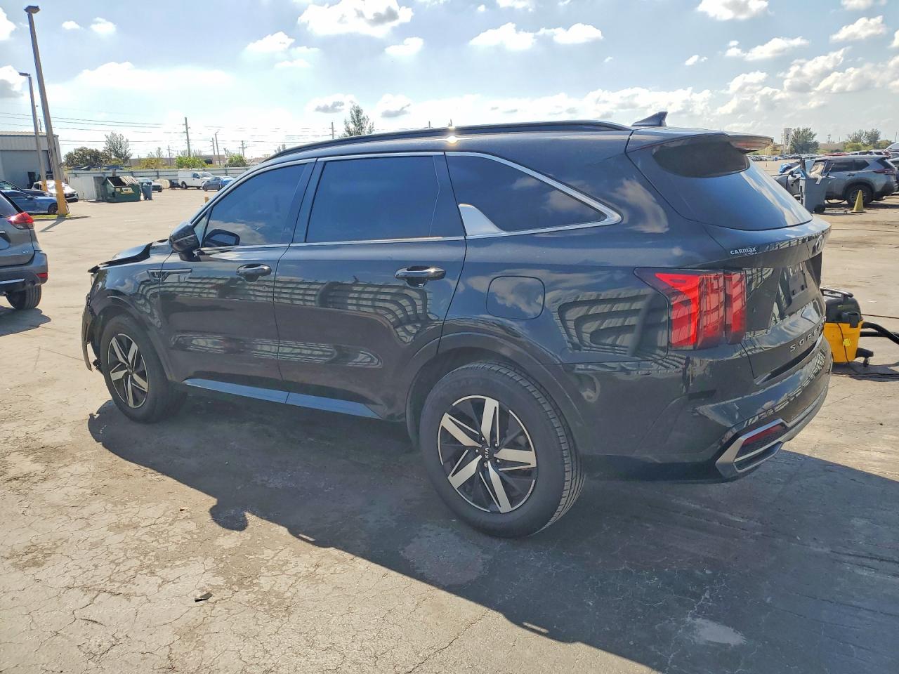 2021 KIA SORENTO S