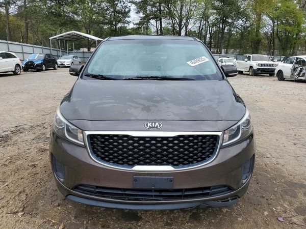 2017 KIA SEDONA