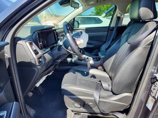 2023 KIA SORENTO S