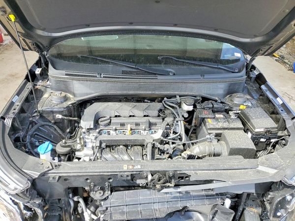 2026 HYUNDAI VENUE SEL, SEL w/ 2-Tone Roof