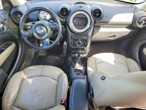 2013 MINI COOPER