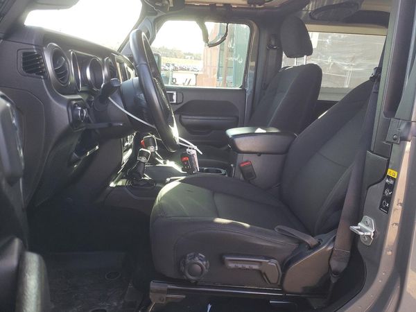 2022 JEEP WRANGLER