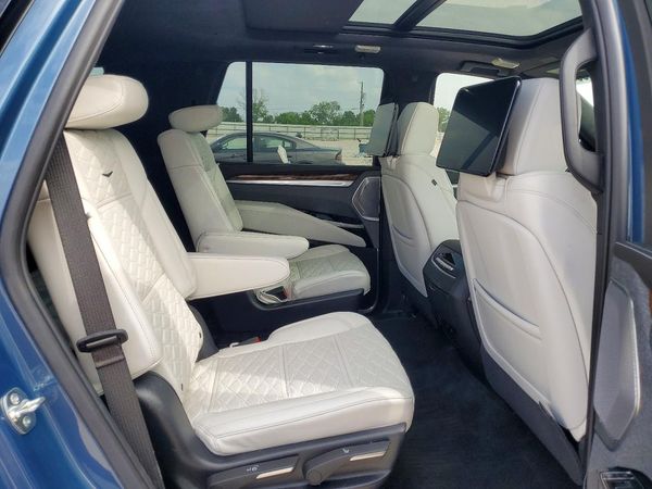 2025 CADILLAC ESCALADE Sport Platinum