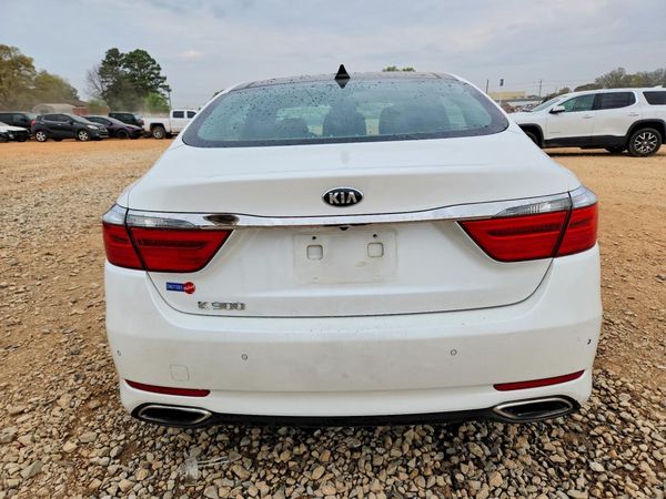 2016 KIA K900