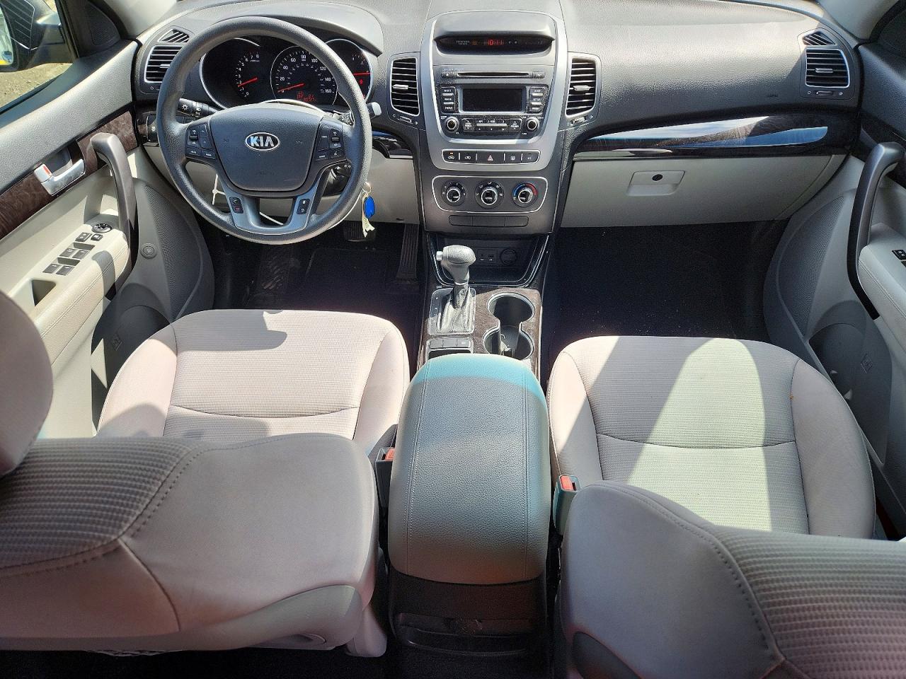 2014 KIA SORENTO Base/ LX