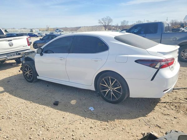 2024 TOYOTA CAMRY