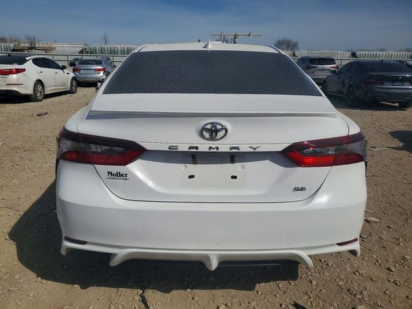 2024 TOYOTA CAMRY