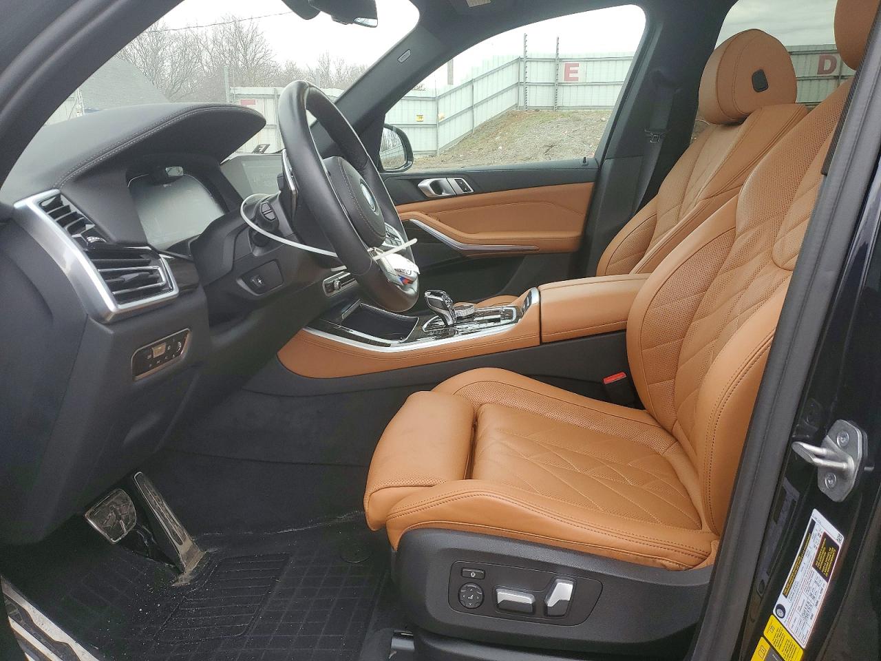 2023 BMW X5 xDrive45e