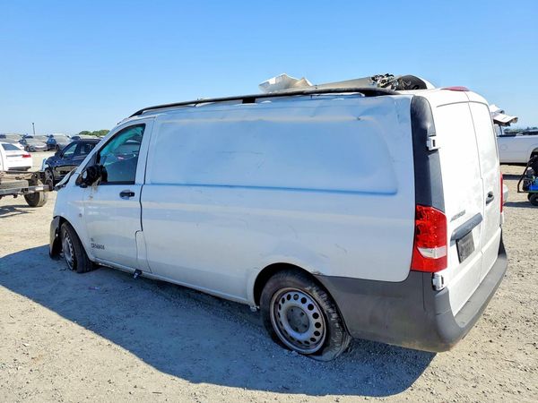2022 MERCEDES-BENZ METRIS