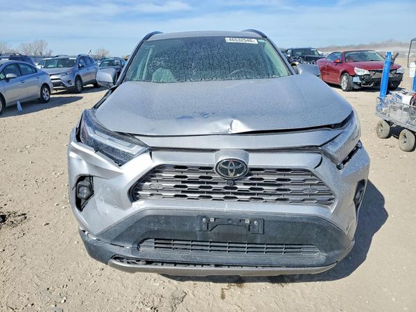 2024 TOYOTA RAV4 Limited