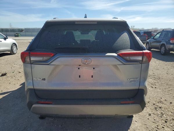 2024 TOYOTA RAV4 Limited