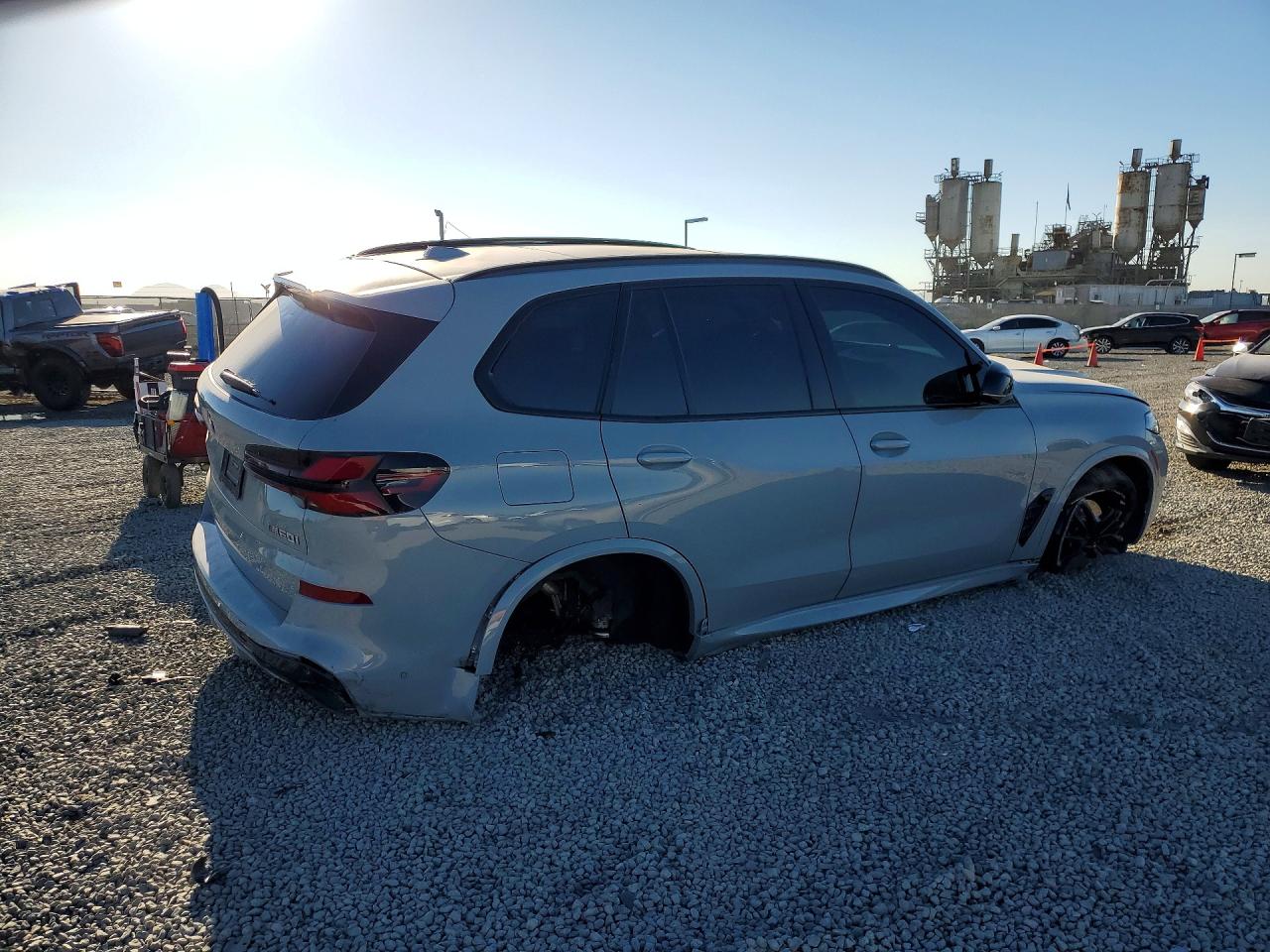 2024 BMW X5 M60i