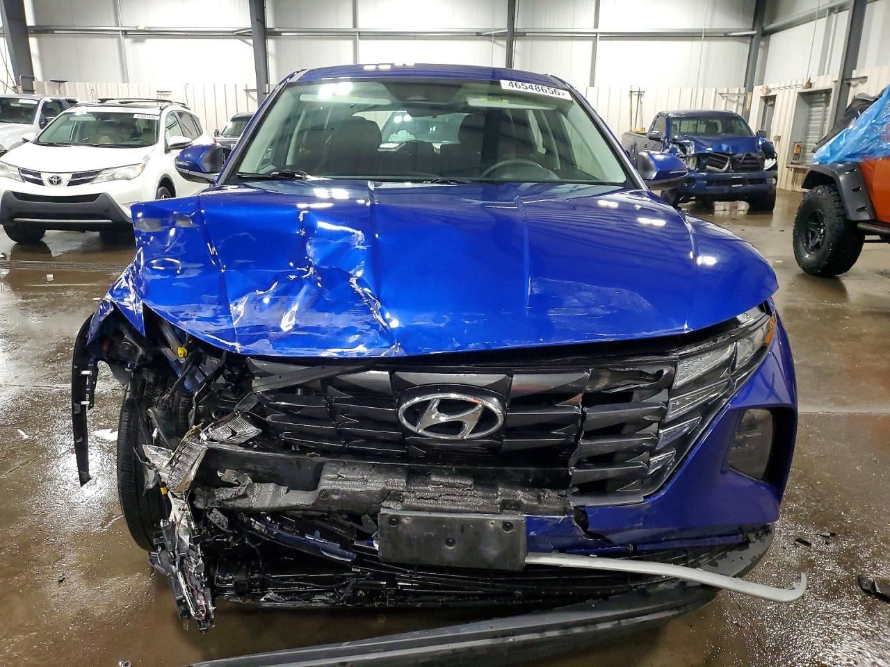 2022 HYUNDAI TUCSON SE