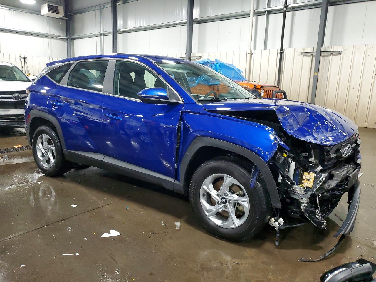 2022 HYUNDAI TUCSON SE