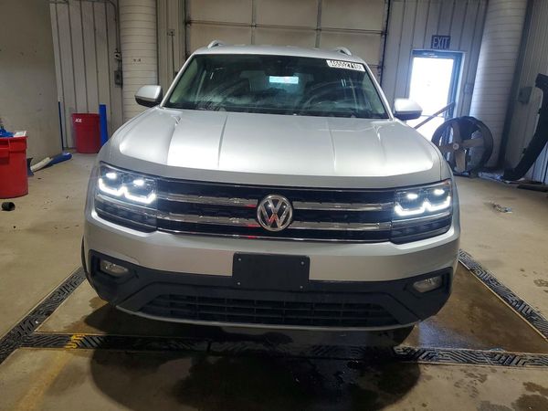 2018 VOLKSWAGEN ATLAS 4Motion SE