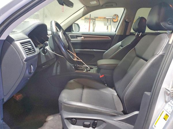 2018 VOLKSWAGEN ATLAS 4Motion SE