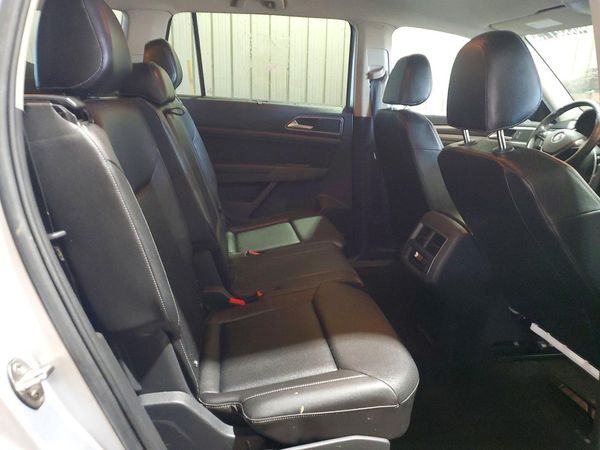 2018 VOLKSWAGEN ATLAS 4Motion SE