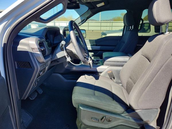 2025 FORD F150 XLT