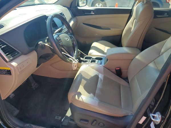 2017 HYUNDAI TUCSON