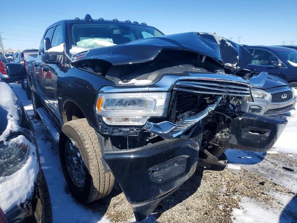 2024 RAM 2500 LARAMIE CREW CAB 4X4