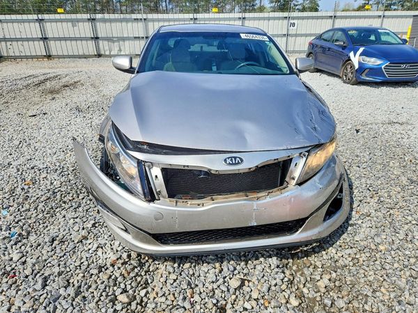 2015 KIA OPTIMA GL - Middle-low