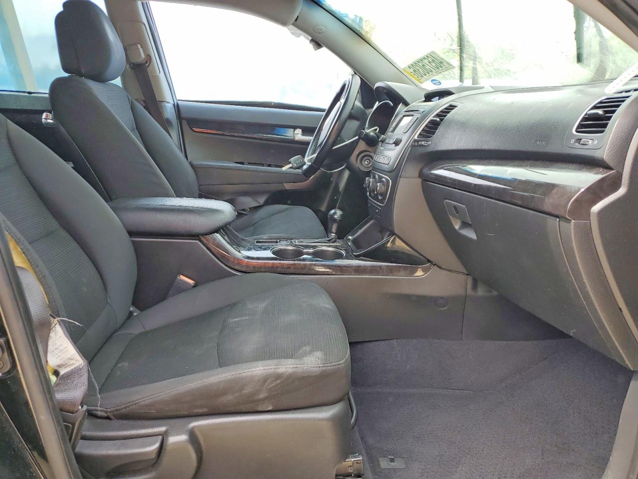 2015 KIA SORENTO GL