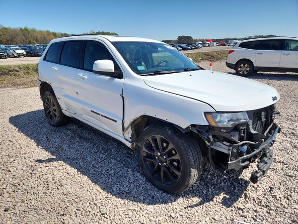 2020 JEEP GRAND CHEROKEE Laredo