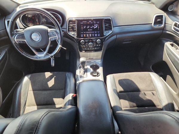 2020 JEEP GRAND CHEROKEE Laredo