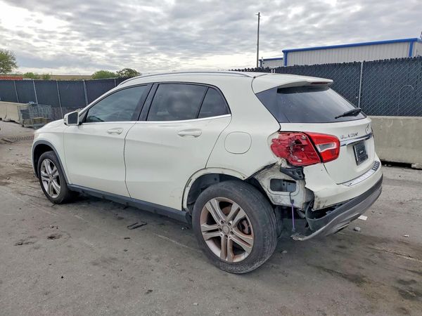 2015 MERCEDES-BENZ GLA GLA250 4-MATIC