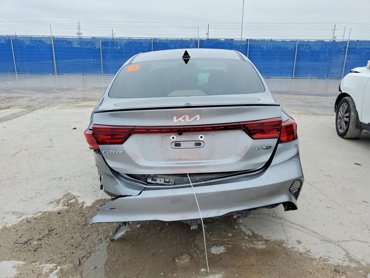 2024 KIA FORTE GT Line