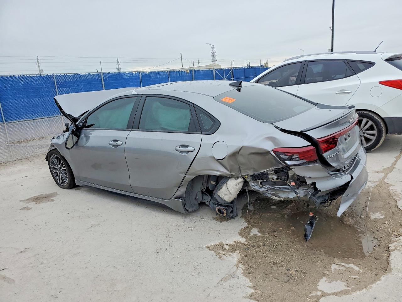 2024 KIA FORTE GT Line