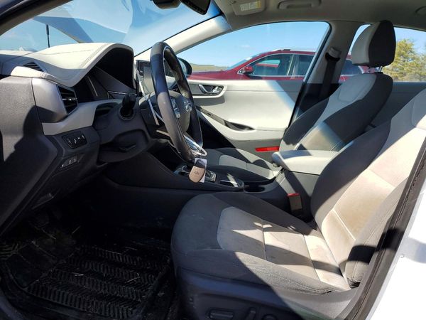 2020 HYUNDAI IONIQ PLUG-IN HYBRID SEL
