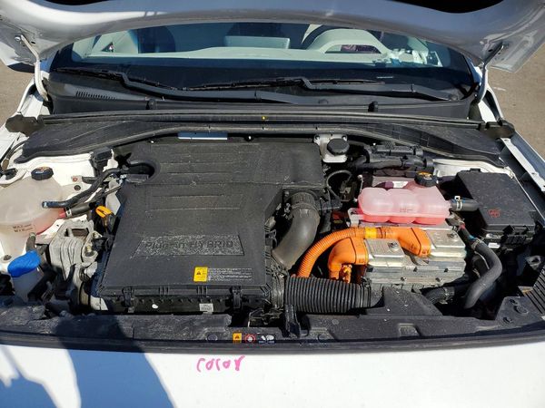 2020 HYUNDAI IONIQ PLUG-IN HYBRID SEL
