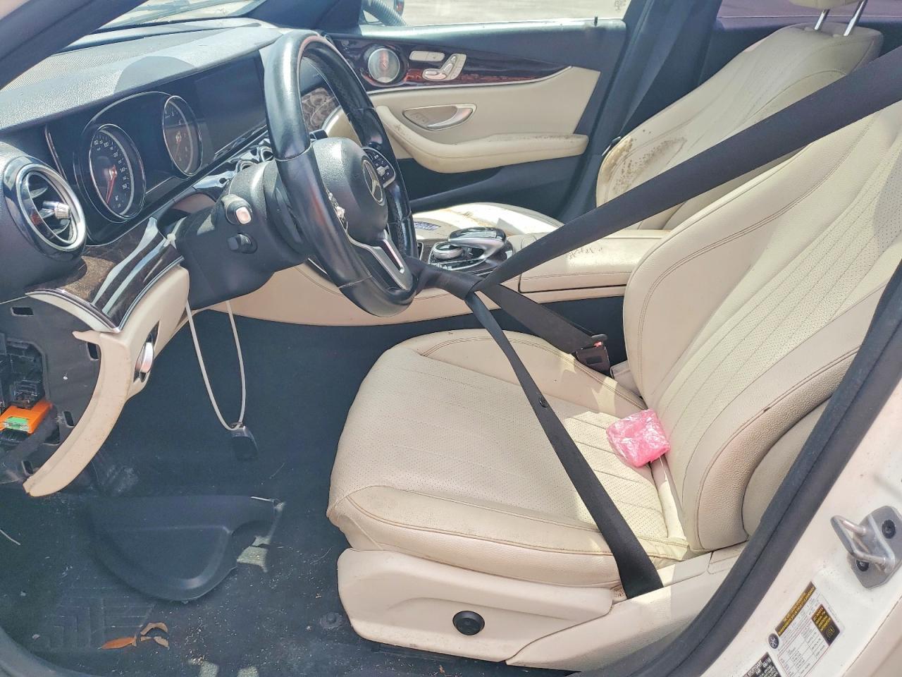 2019 MERCEDES-BENZ E E300