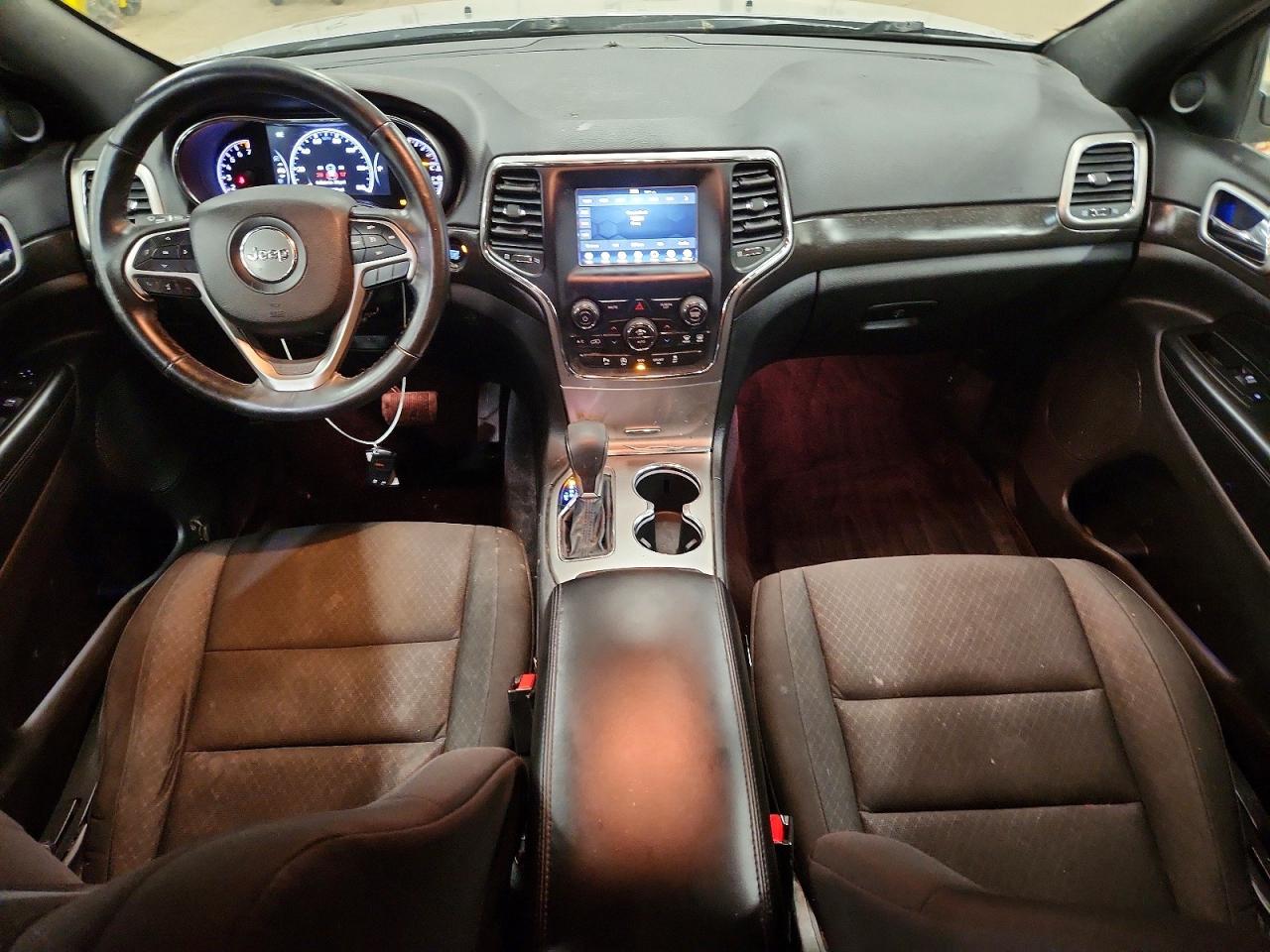 2018 JEEP GRAND CHEROKEE LAREDO 4X4