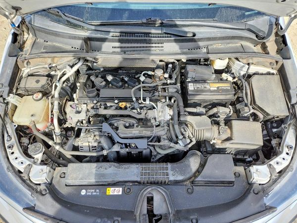 2020 TOYOTA COROLLA SE, CVT