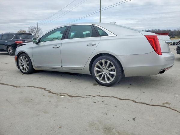 2017 CADILLAC XTS Luxury