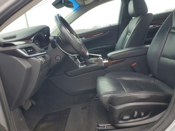 2017 CADILLAC XTS Luxury