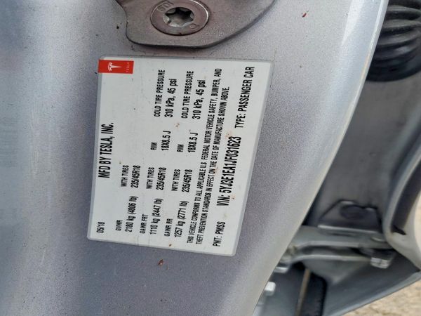 2018 TESLA MODEL 3