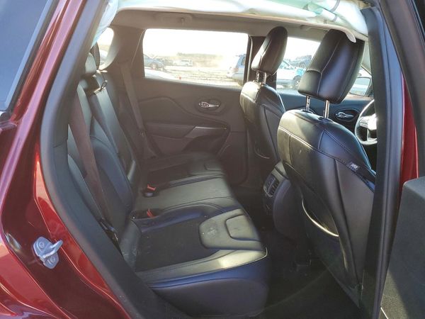 2019 JEEP CHEROKEE LATITUDE PLUS 4X4
