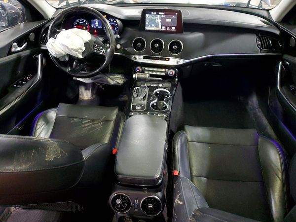 2019 KIA STINGER Base