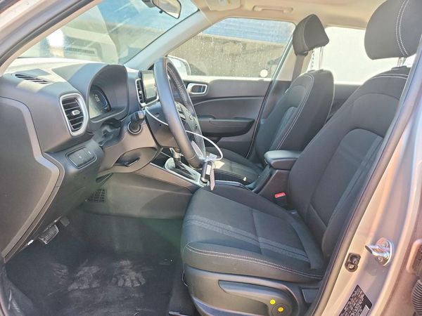 2025 HYUNDAI VENUE SEL, Limited