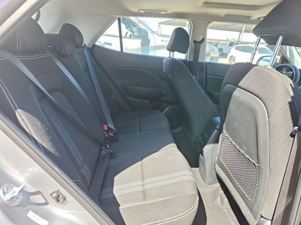 2025 HYUNDAI VENUE SEL, Limited