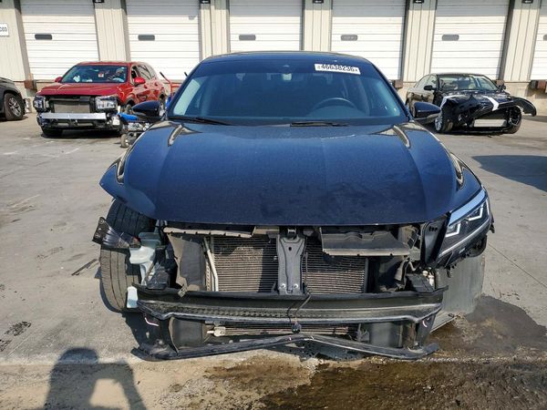2021 VOLKSWAGEN PASSAT