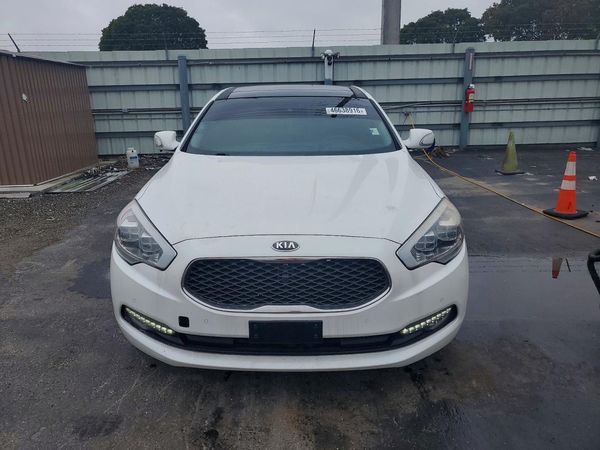 2015 KIA K900 KH