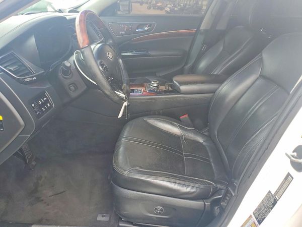 2015 KIA K900 KH