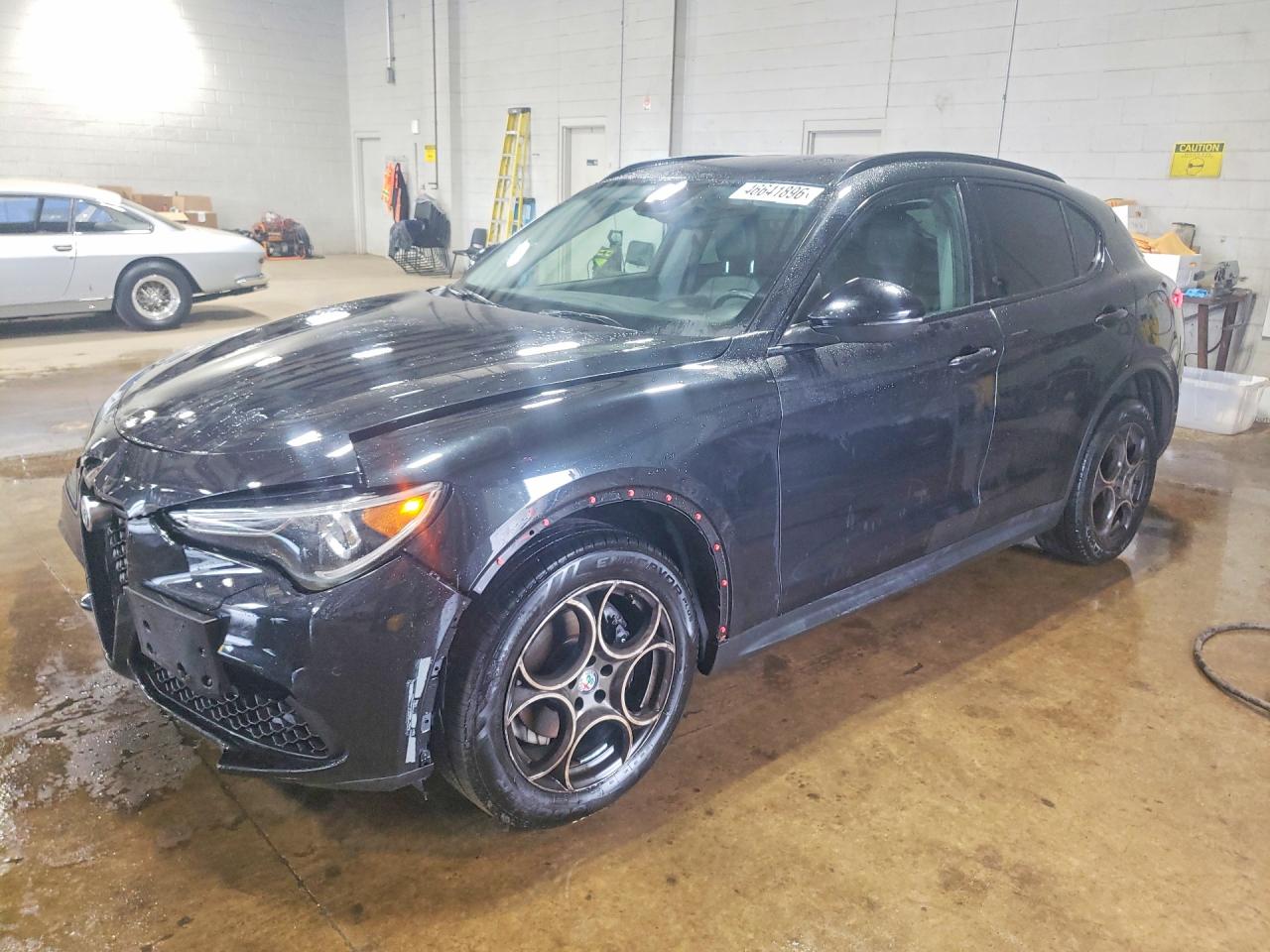 2018 ALFA ROMEO STELVIO AWD