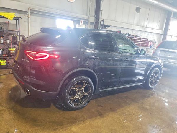 2018 ALFA ROMEO STELVIO AWD