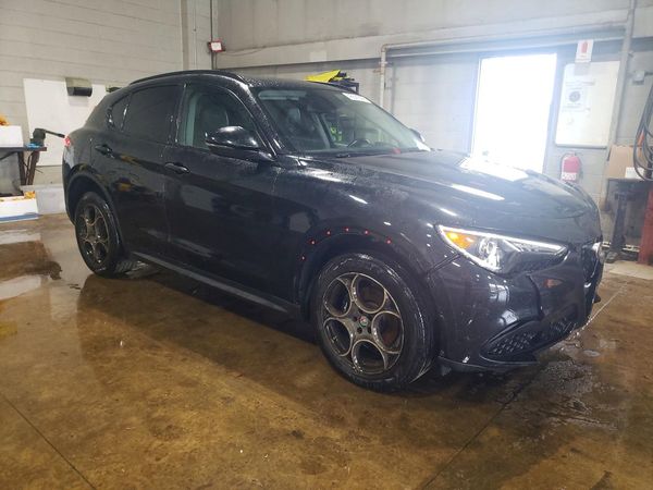 2018 ALFA ROMEO STELVIO AWD