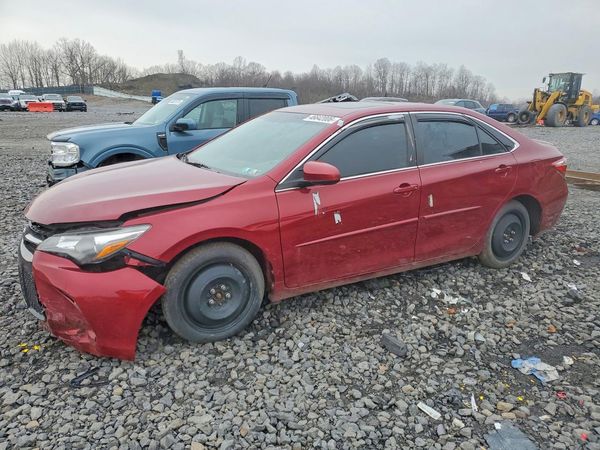 2017 TOYOTA CAMRY